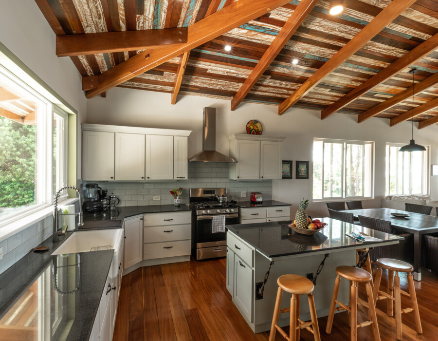 full open kitchen in Casa Colby