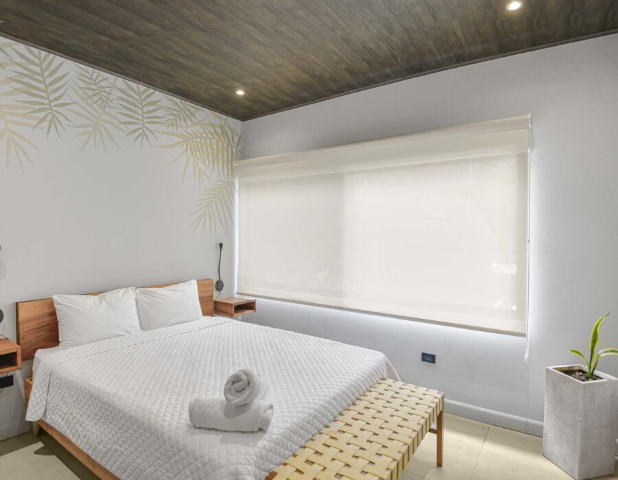 bedroom with double bed in SevenRanch